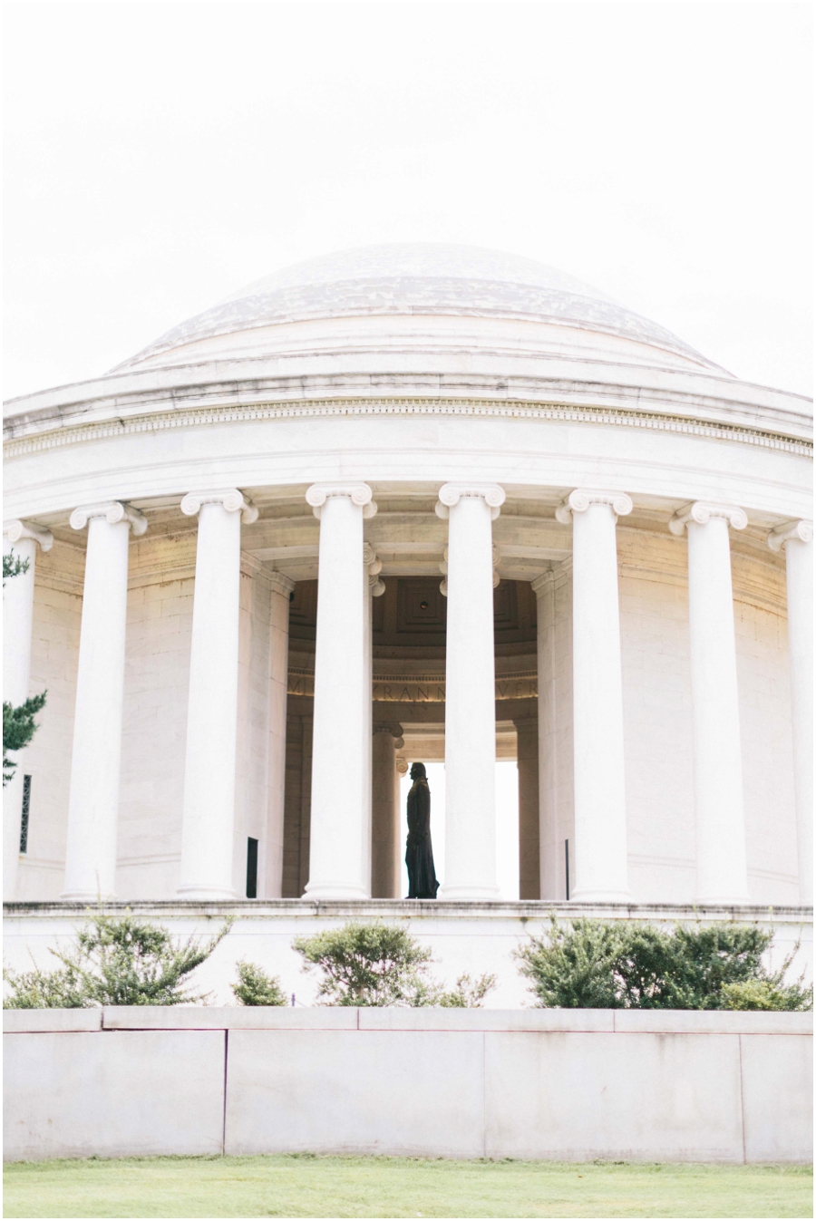 Jefferson Memorial Engagement Session